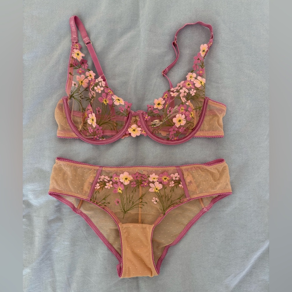 Etam Floral Embroidered Lingerie Set - Pink and Tan
